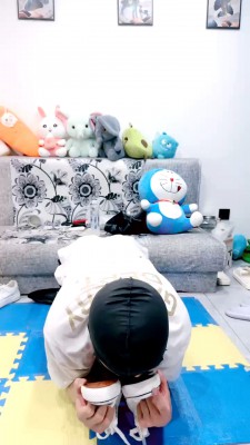 【网盘】【兔兔大人】鞋抽耳光/踩狗地毯/高跟踩踏/舔脏鞋原味脚 bf29590