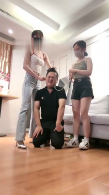 【网盘】【暴力美学】双S-掐乳/腿绞sp/鞋底浓痰/狠踹刑抽【双视角版】 bf29787