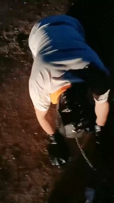 【网盘】【赛琳娜】户外剧情羞辱-踩头踩狗爪 bf29949