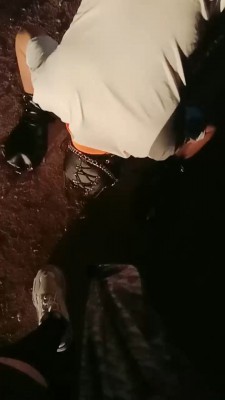 【网盘】【赛琳娜】户外剧情羞辱-踩头踩狗爪 bf29949