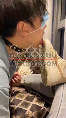 【网盘】【橘子没熟】爬行训马/藤条木板惩戒/高强度掐脖窒息/极致深喉 bf30820