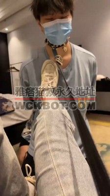 【网盘】【橘子没熟】爬行训马/藤条木板惩戒/高强度掐脖窒息/极致深喉 bf30820