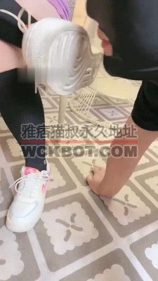 【网盘】【子橘】踩踏/骑大马/舔鞋底/抽耳光 bf30849