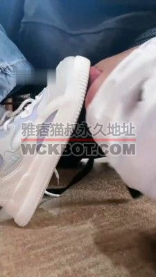 【网盘】【香芋朱朱】学生S-脚踩喂食/圣水洗礼 bf30962