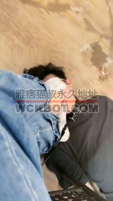 【网盘】【香芋朱朱】学生S-脚踩喂食/圣水洗礼 bf30962