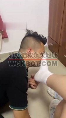 【网盘】【雯雯】被学生妹虐-白袜踩/揪耳朵/sp/踩狗爪【双视角版】JS23081133