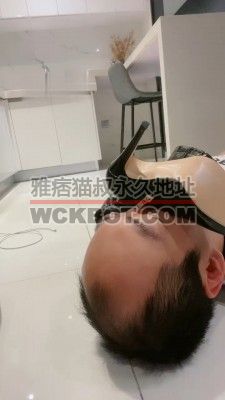 【网盘】【不知名美女】内裤套头/长靴黑丝闻舔 bf31933