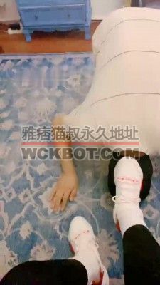 【网盘】【赛琳娜】高跟小白鞋全体重踩踏/耳光 bf32840