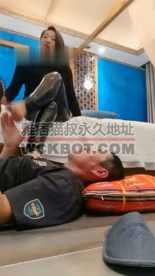 【网盘】【冷御女王】高跟短靴裸足踩脚垫/耳光 bf33560