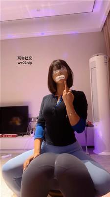 【网盘】【2024-11-04】【橙宝】双母畜-奴下奴-对白棉袜发骚犯贱 bf46169