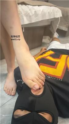 【网盘】【2024-11-04】【乔依】骑马转胯/抽耳光/皮鞋白袜虐 bf46315