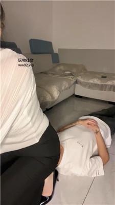 【网盘】【2024-11-04】【凶大无挠】白领S-坐脸窒息/高跟美腿玩虐 bf46087