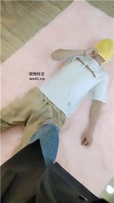 【网盘】【2024-11-04】【佳佳】踩踏碾压脚奴 JS241022-11