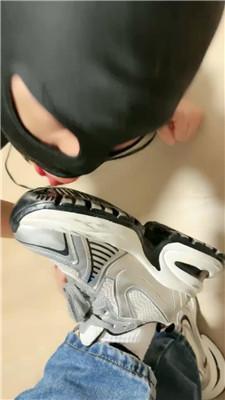 【网盘】【2024-11-04】【cici】男女主双调-伺候用餐吃剩饭 JS241023-25