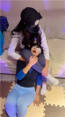 【网盘】【2024-11-04】【橙宝】双母畜-奴下奴-对白棉袜发骚犯贱 bf46169