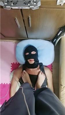 【网盘】【2024-11-04】【Big大】裸足踩踏地毯奴【双视角版】 JS241025-3