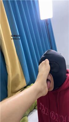 【网盘】【2024-11-04】【素人挖掘机】抽耳光/舔皮鞋及膝袜/骑马踩踏/臭脚捂脸 bf46215