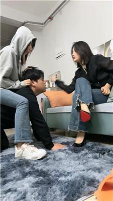 【网盘】【2024-11-04】萝卜双女暴打贱狗耳光脸都打肿了 JS241026-15