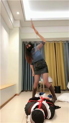 【网盘】【2024-11-04】【若依】长靴踩踏/五花大绑/重度鞭打 JS241027-13