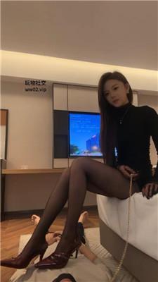 【网盘】【2024-11-04】【车模尹】高跟黑丝踩踏/丝袜脚捂脸/强制圣水/内裤套 bf46498