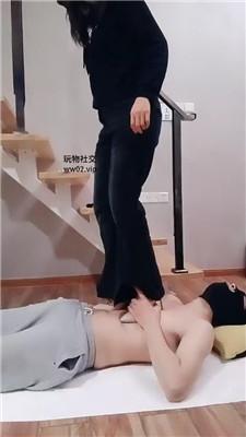 【网盘】【2024-11-26】【奇了怪了】高跟全体重踩踏/骑马/小白鞋白袜气味辱 bf46666