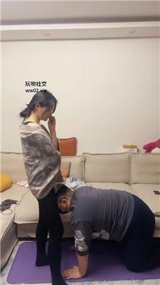 【网盘】【2024-11-26】【埋汰】黑丝脚踩/碾压狗爪/转胯狗爬 bf46705