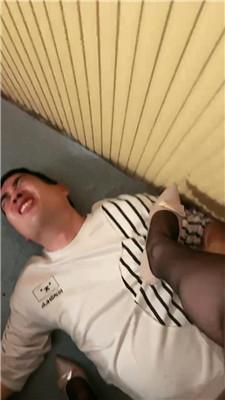 【网盘】【2024-11-28】【刘二狗】素人技师黑丝高跟踩虐 JS241110-21