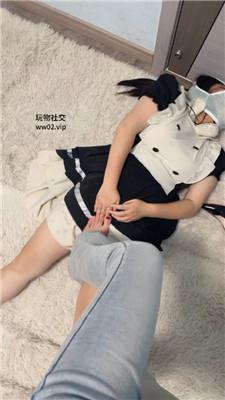 【网盘】【2024-11-28】【小凤梨】内裤套头玩虐贱母畜 bf46856