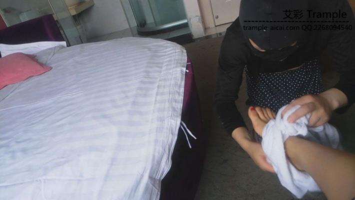 【网盘】悦悦小主调教黑丝小狗奴