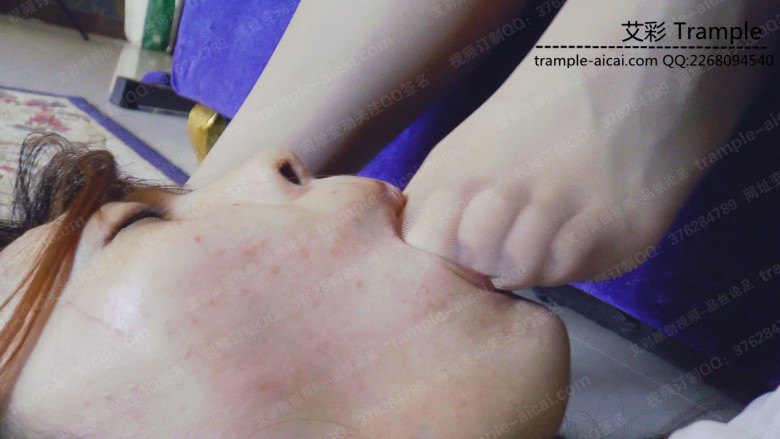 【网盘】馨雨虐流浪母狗