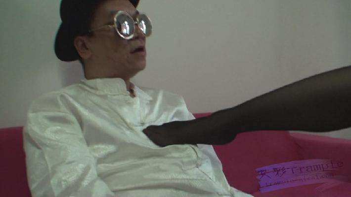 【网盘】女杀手虐杀黑帮老大