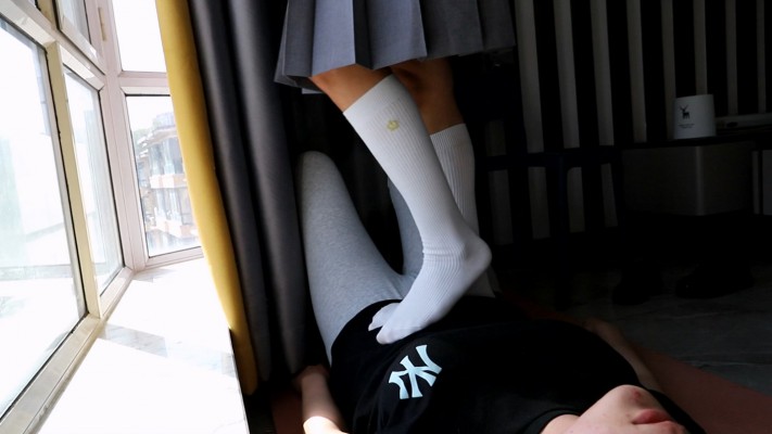 【网盘】【惑心】JK踩踏跺肚子