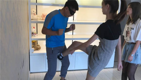 【网盘】恶意搭讪的下场