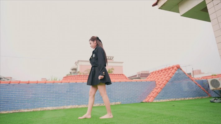 【网盘】『奴隶岛』〔Magic︱Mirror 魔镜少女〕—脚底的泥巴给我舔干净！ MM-220306