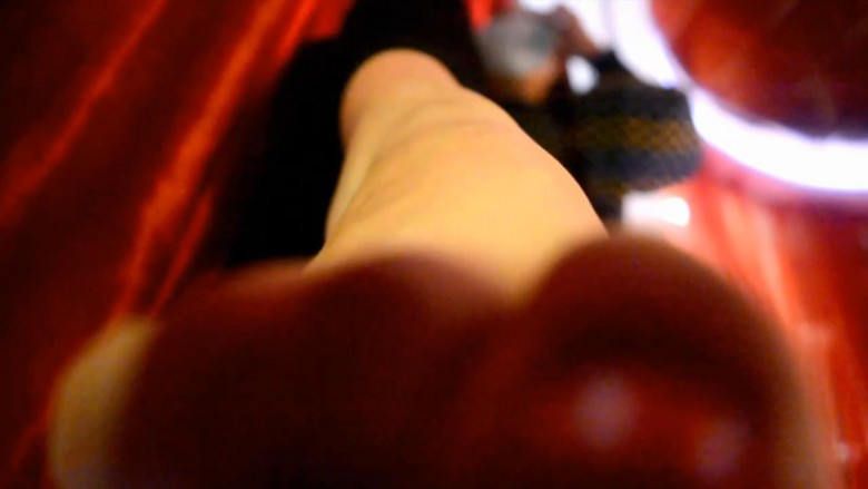 【网盘】『奴隶岛』—萱萱第一视角POV调教舔玉足