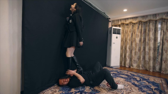 【网盘】〔Magic︱Mirror 魔镜少女〕—星奈长靴暴踩跟踪狂 MM-230424