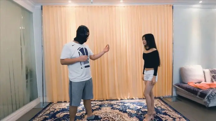 【网盘】〖H.P.L栖心之栈〗—芷晴腿踢格斗