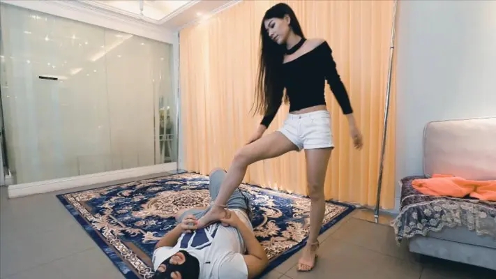 【网盘】〖H.P.L栖心之栈〗—芷晴腿踢格斗