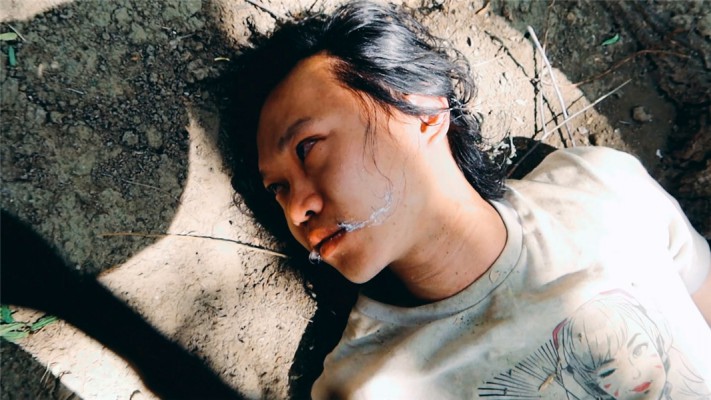 【网盘】【冰时代】野外暴力踹脸踢死偷窥者冰果棍