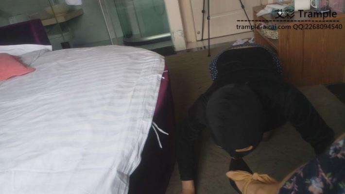 【网盘】悦悦小主调教黑丝小狗奴