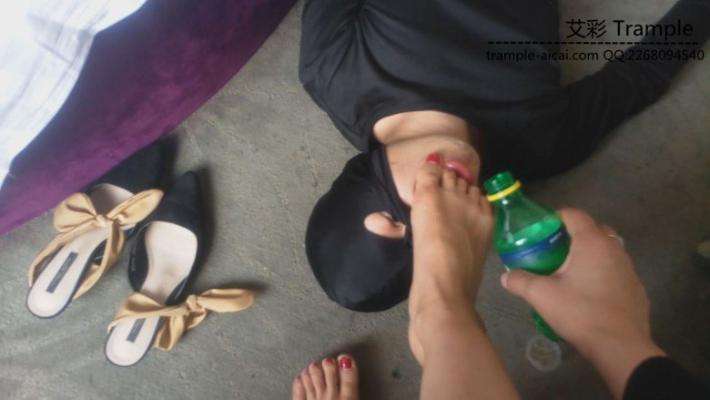 【网盘】悦悦小主调教黑丝小狗奴