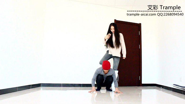 【网盘】天依女主骑乘贱狗，骑马骑脖子！