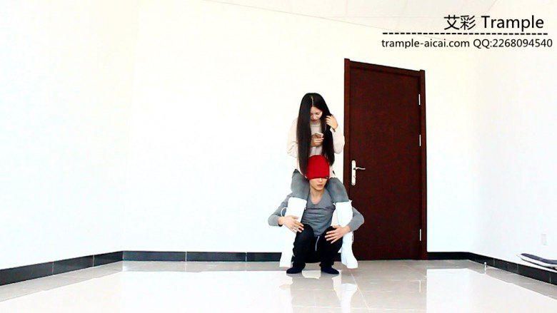 【网盘】天依女主骑乘贱狗，骑马骑脖子！