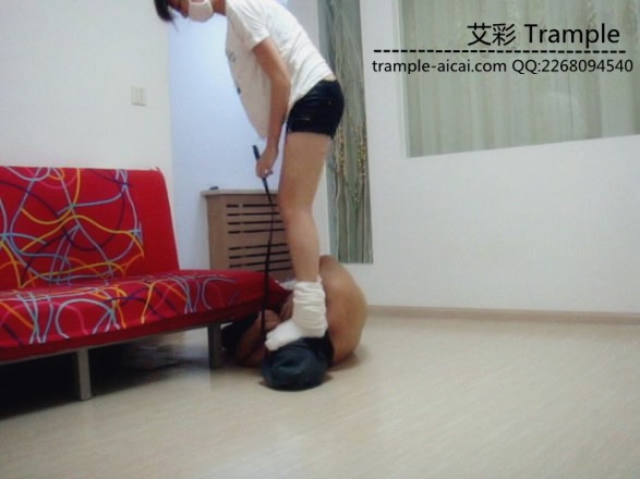 【网盘】堆堆袜暴力调教合集-43分钟