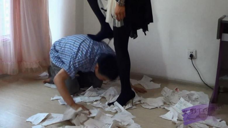 【网盘】黑冰S 黑丝高跟踩碎卷子欺负书呆子