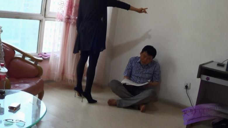 【网盘】黑冰S 黑丝高跟踩碎卷子欺负书呆子