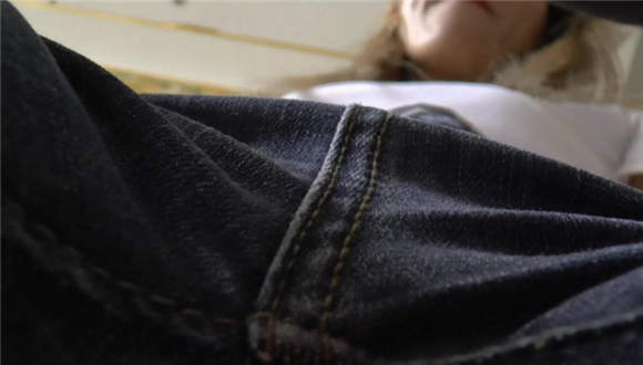 【网盘】【冰时代】安琪S 第一人称POV 牛仔裤坐脸白袜羞辱