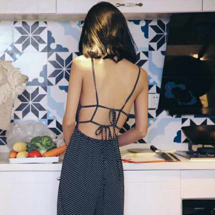 【网盘】新人歆凝暴跳踩头踢裆