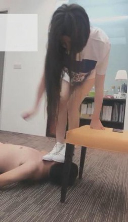 【网盘】VIVI踩踏健身操