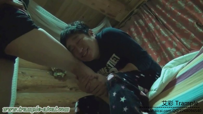 【网盘】性感美脚老板娘 HAN-161